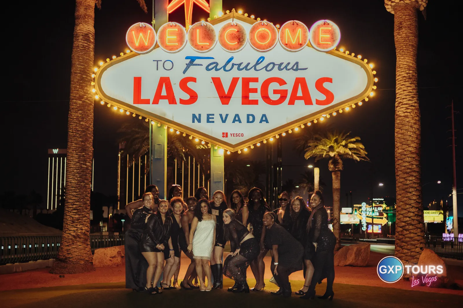 GXP Tours guests on a Nightclub on Wheels night out in Las Vegas
