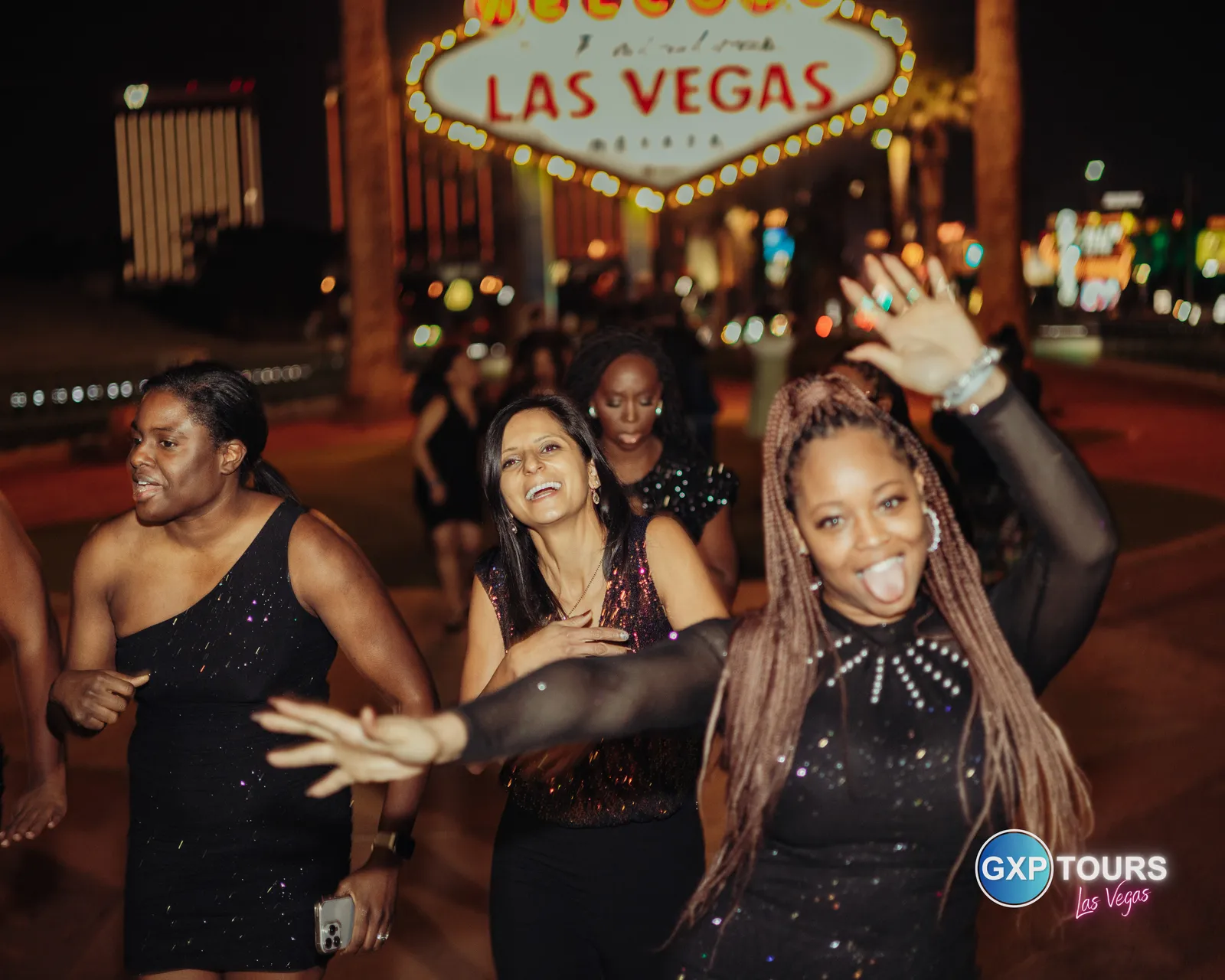 GXP Tours guests on a Nightclub on Wheels night out in Las Vegas