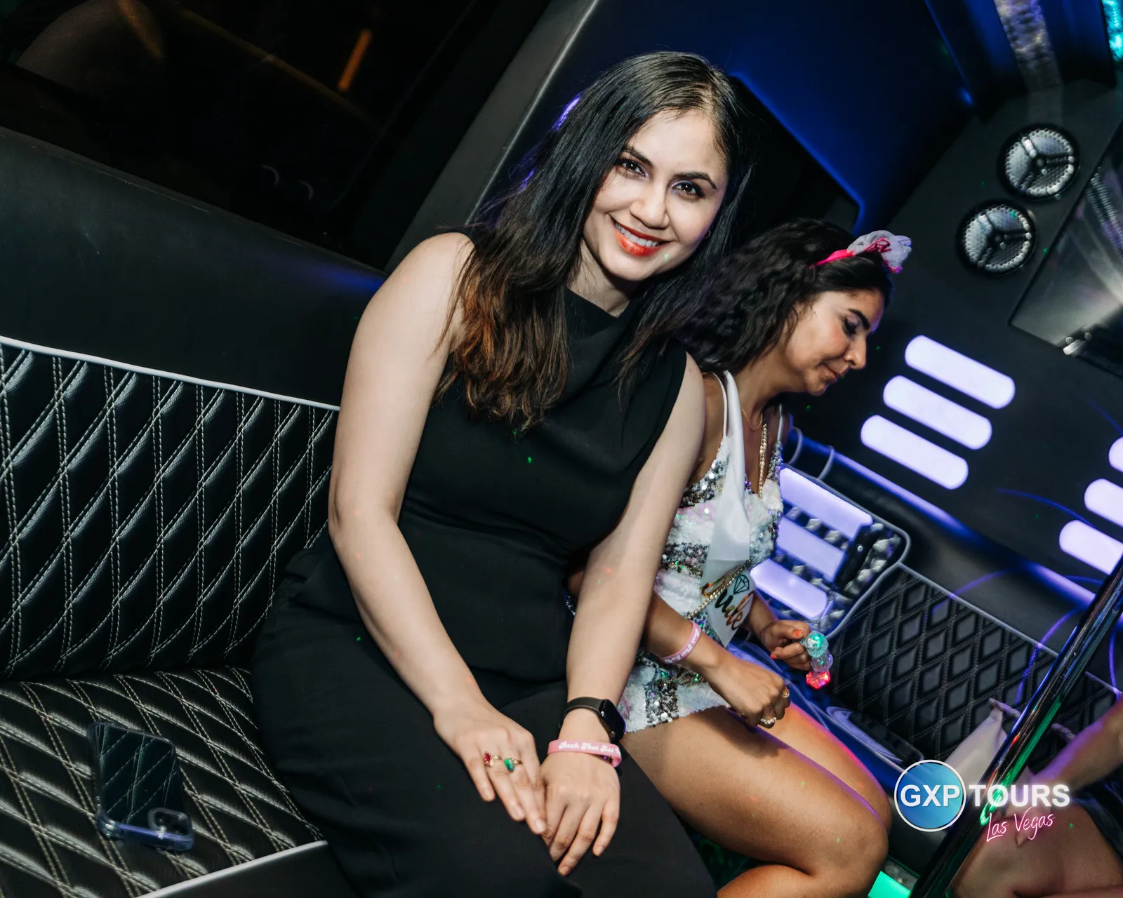 GXP Tours guests on a Nightclub on Wheels night out in Las Vegas