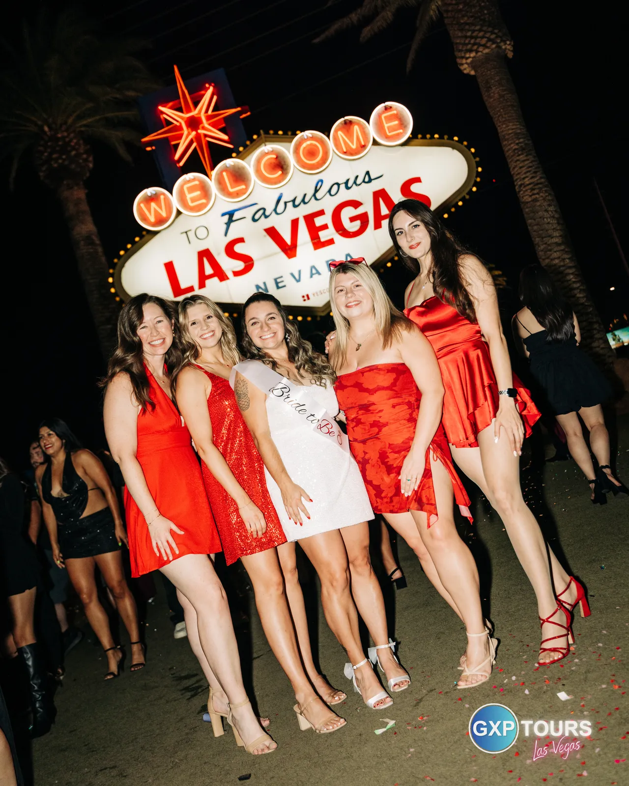GXP Tours guests on a Nightclub on Wheels night out in Las Vegas