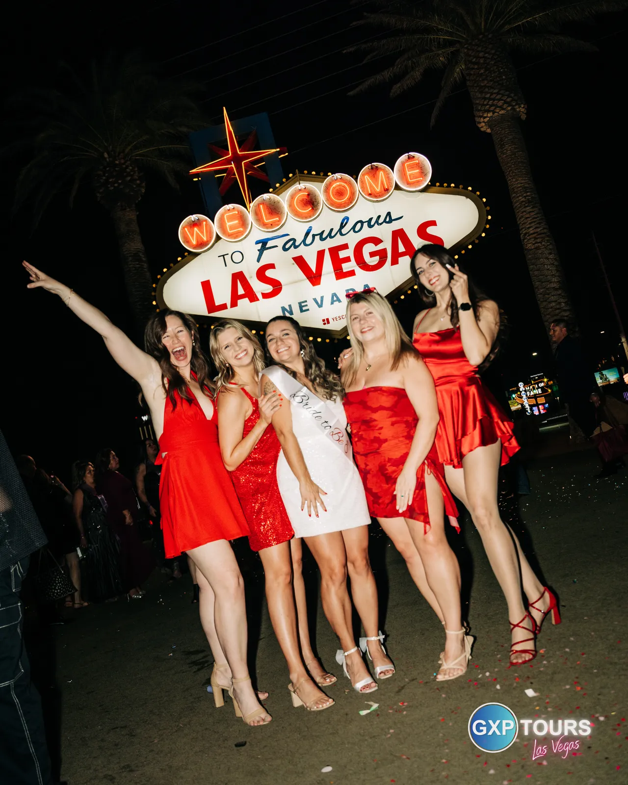 GXP Tours guests on a Nightclub on Wheels night out in Las Vegas