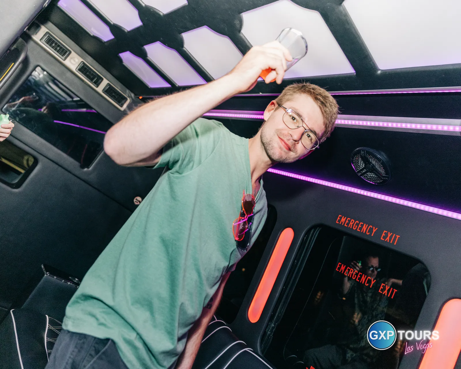 GXP Tours guests on a Nightclub on Wheels night out in Las Vegas